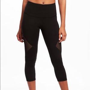 High-Rise Mesh-Panel Active Crop for Women (EUC)